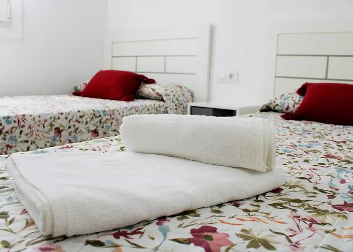 Feriehus Casa Luzdimar 2 *